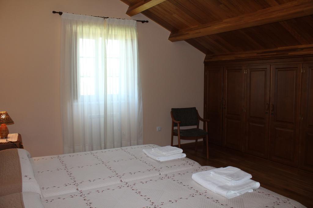 Apartamentos Casa Cerolleiro Castropol Kültér fotó
