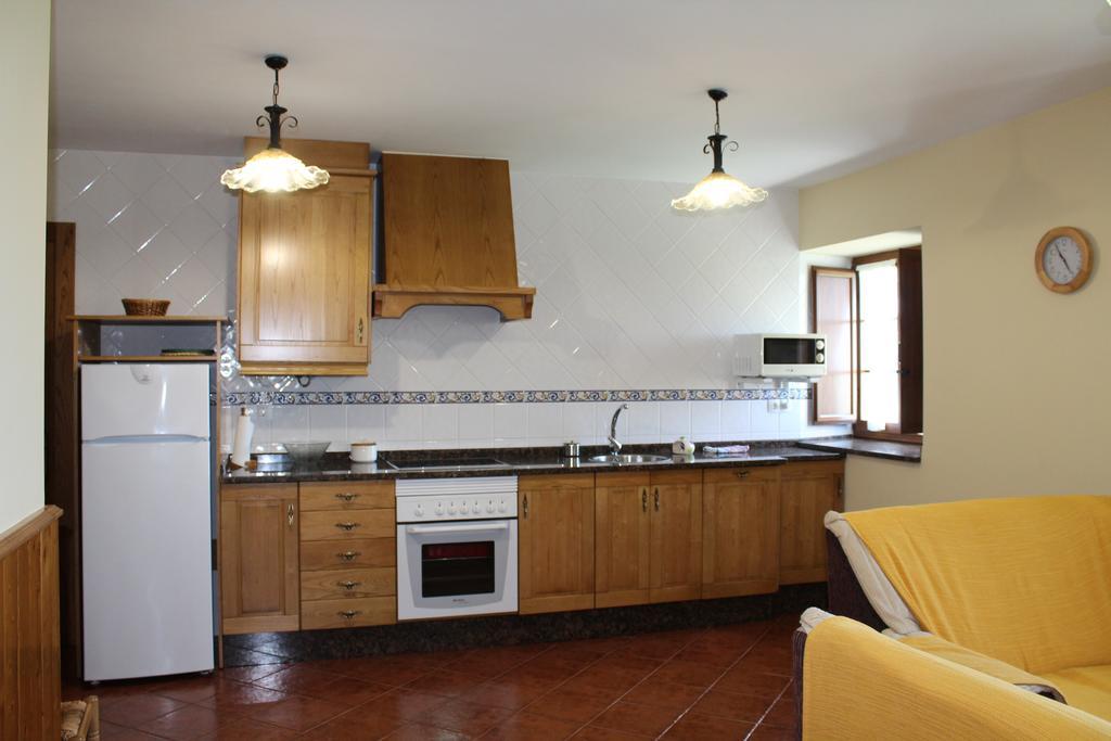 Apartamentos Casa Cerolleiro Castropol Kültér fotó