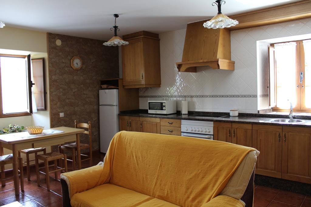 Apartamentos Casa Cerolleiro Castropol Kültér fotó