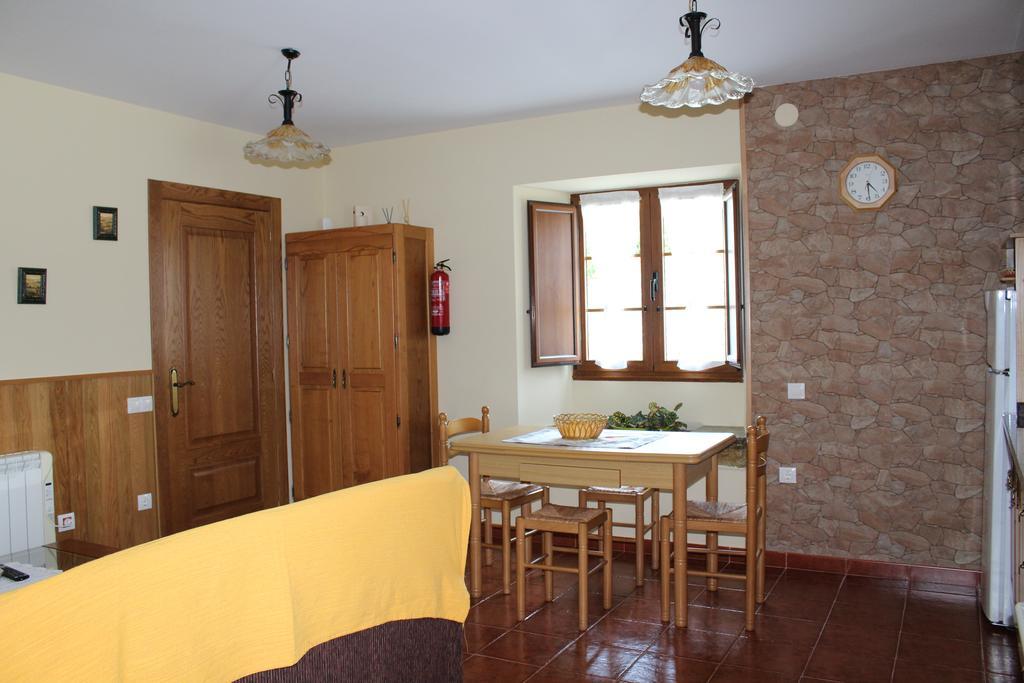 Apartamentos Casa Cerolleiro Castropol Kültér fotó